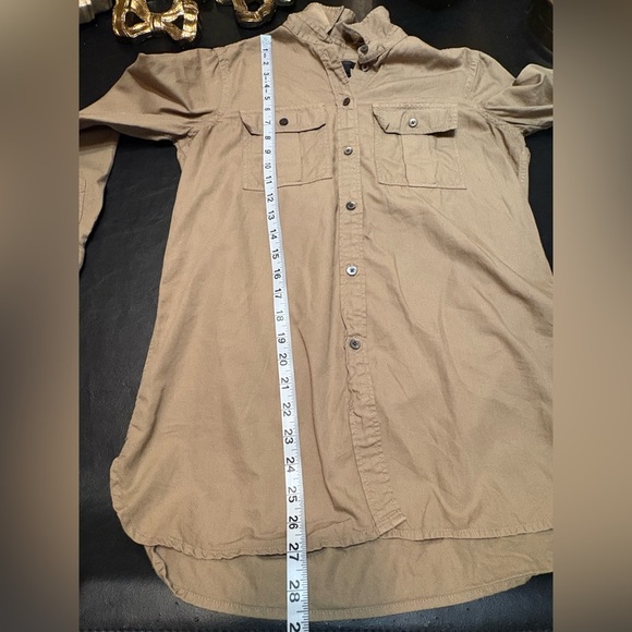 J. Crew Women's Khaki Button-Down Shirt - Picture 10 of 11